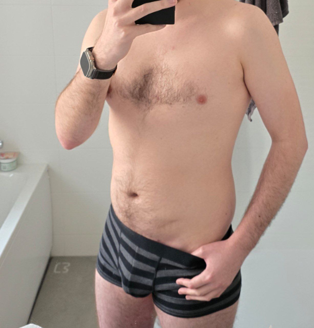 Profil de Khamis, 32 ans, Plan Cul à Oum Ali