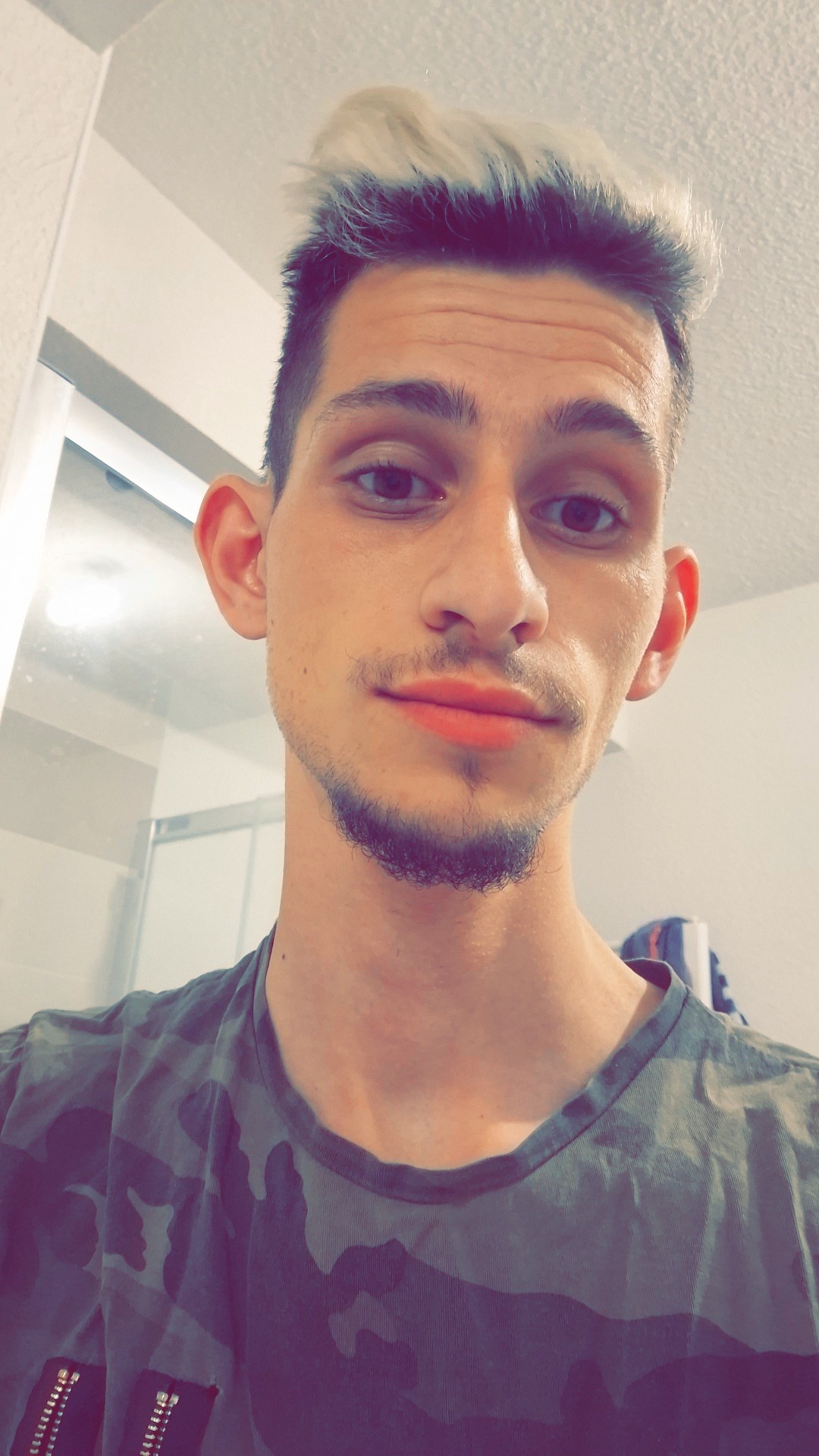 Profil de Van, 27 ans, Plan Cul à Barral