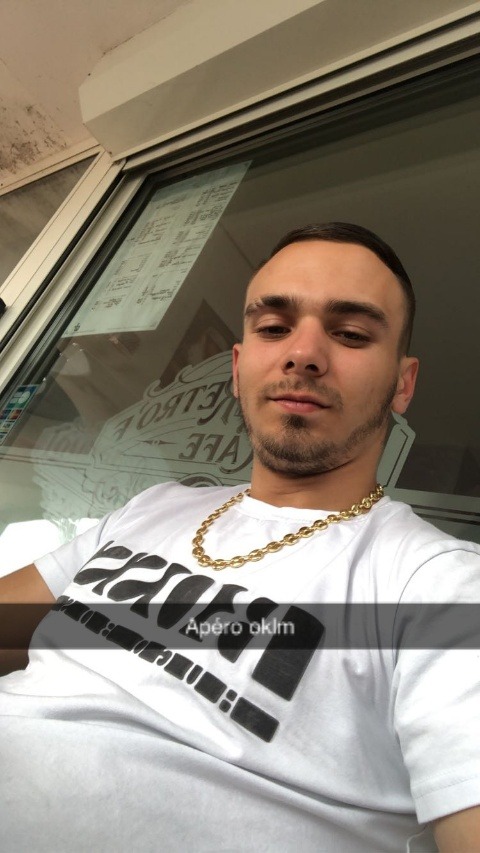 Profil de Stanislaw, 26 ans, Plan Cul à Djeneïene