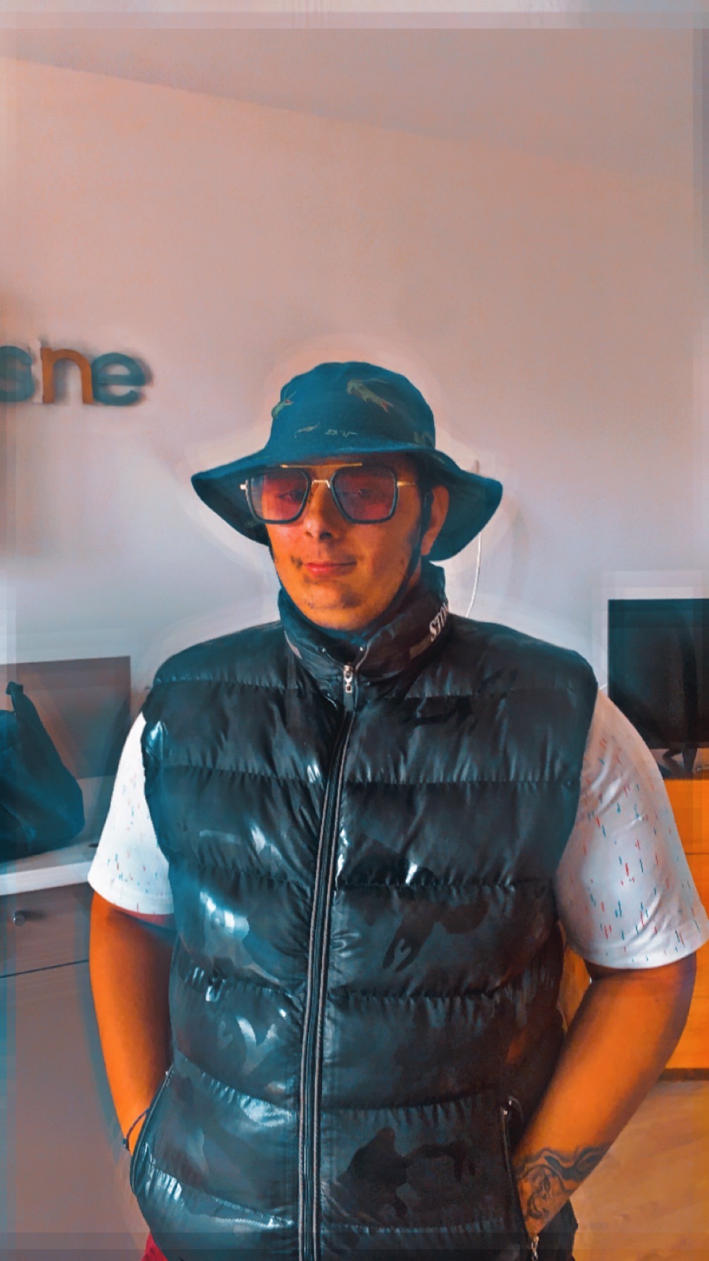 Profil de Eloan, 20 ans, Plan Cul à Dir Nedjma