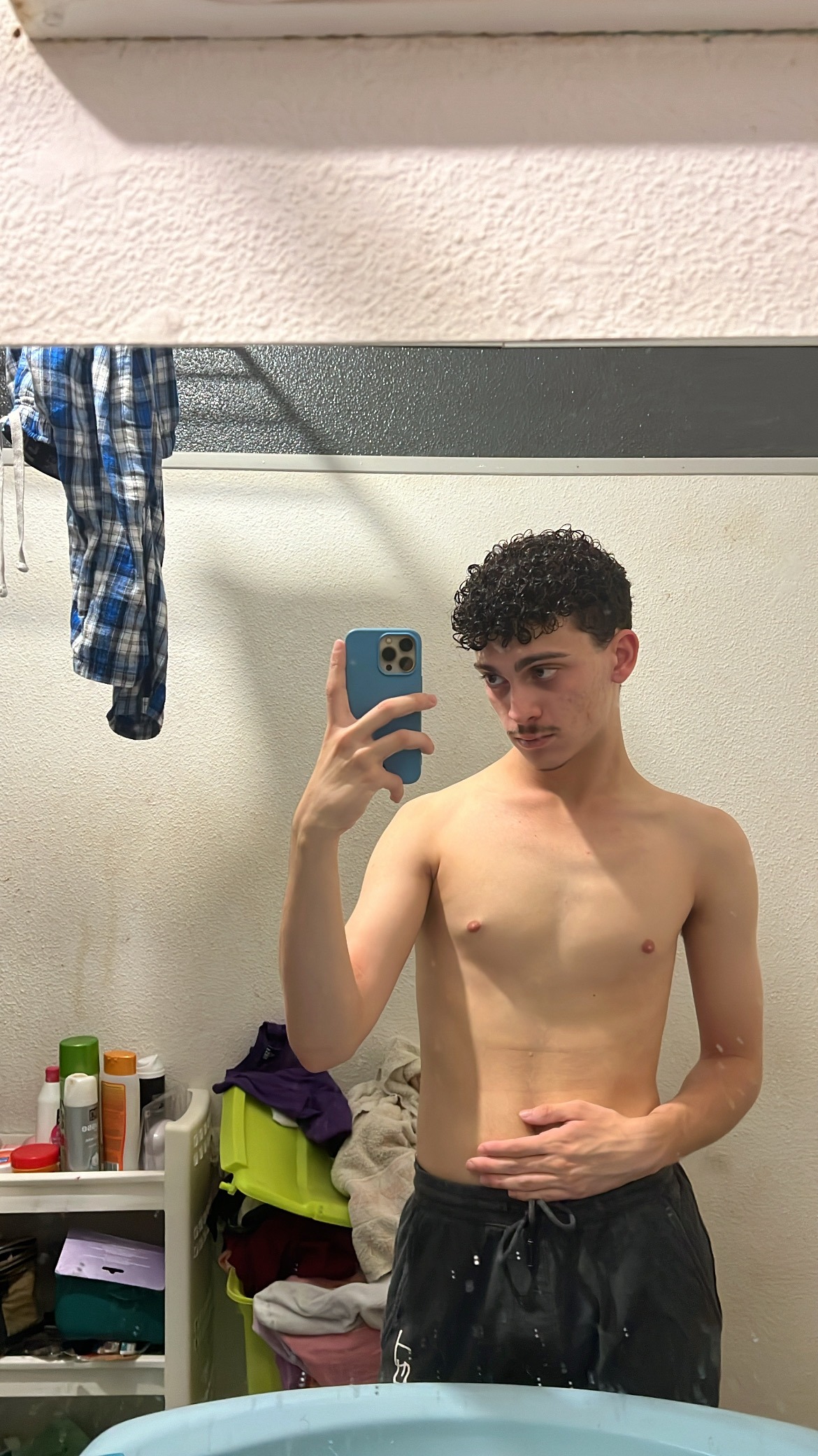 Profil de Wladyslas, 19 ans, Plan Cul à Oued Smir