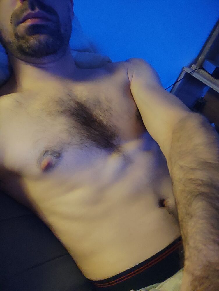 Profil de Roald, 37 ans, Plan Cul à Oued Bou Roumi