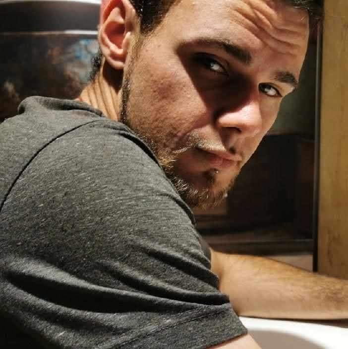 Profil de Check, 30 ans, Plan Cul à Tialet