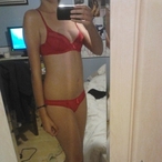 Profil de Lenaelle, 32 ans, Plan Cul à Rechaïga