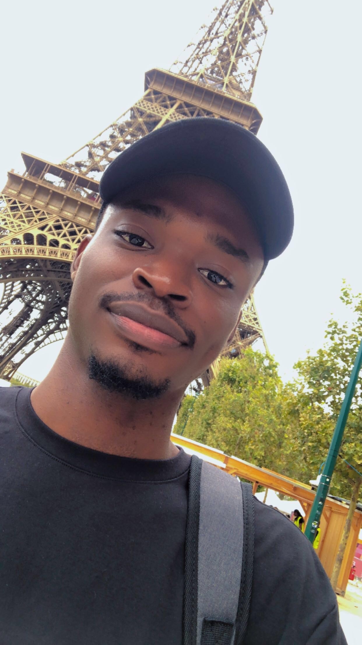 Profil de Dieudonne, 24 ans, Plan Cul à Djebel Djdir